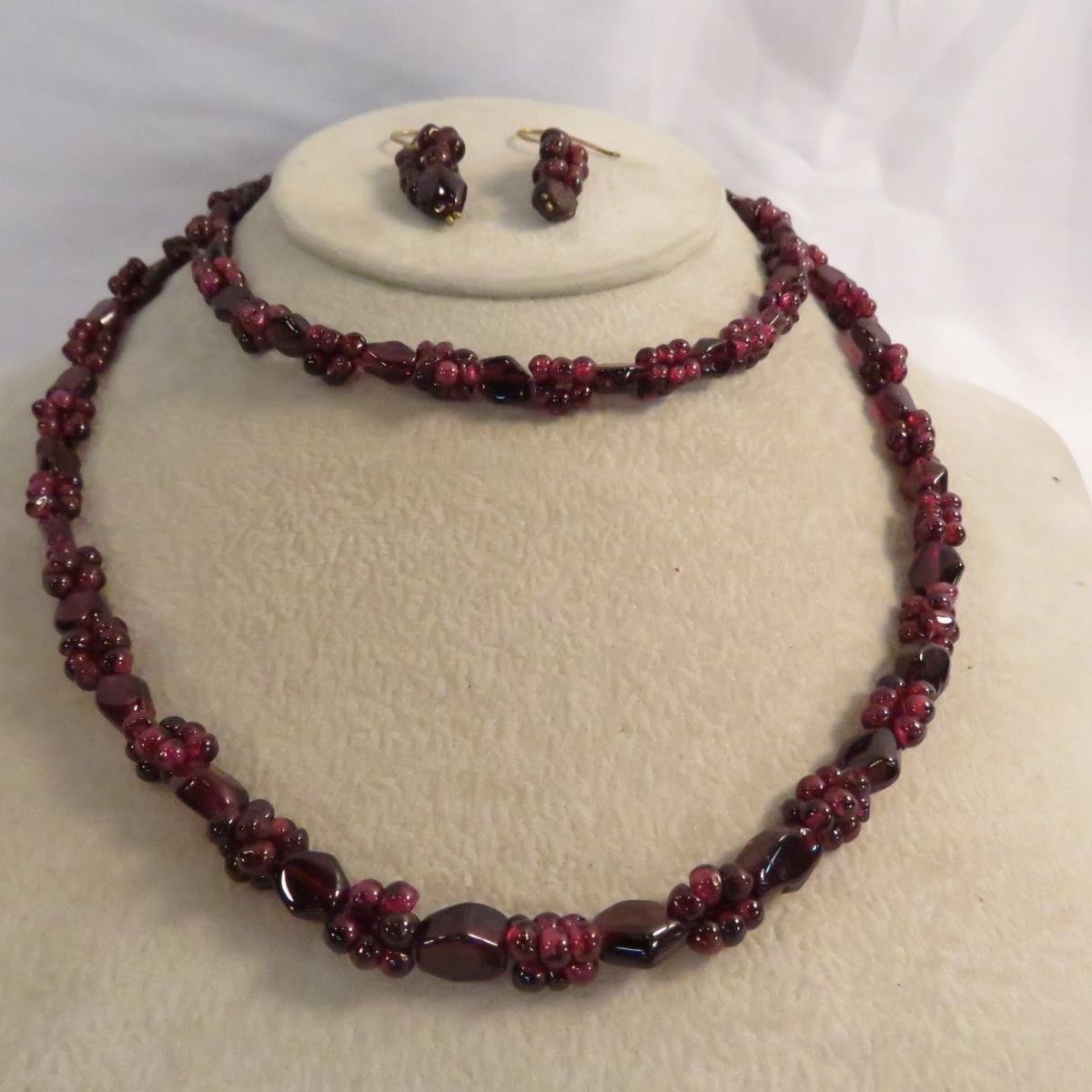 Seed Garnet necklace & pierced earrings