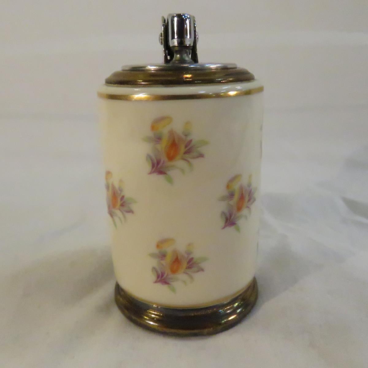 Ronson Vera Table Lighter