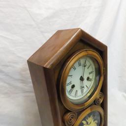 1860's Ingraham Doris figure 8 shelf clock