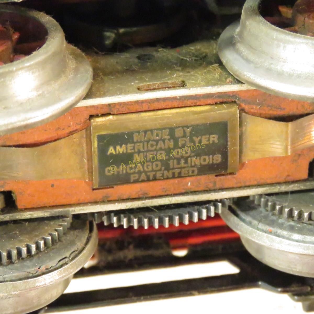 Pre-war American Flyer O gauge 3100 Boxcab & cars