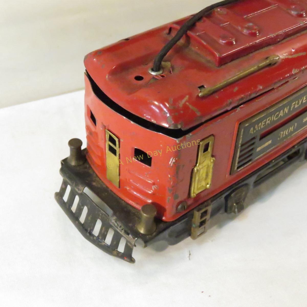 Pre-war American Flyer O gauge 3100 Boxcab & cars