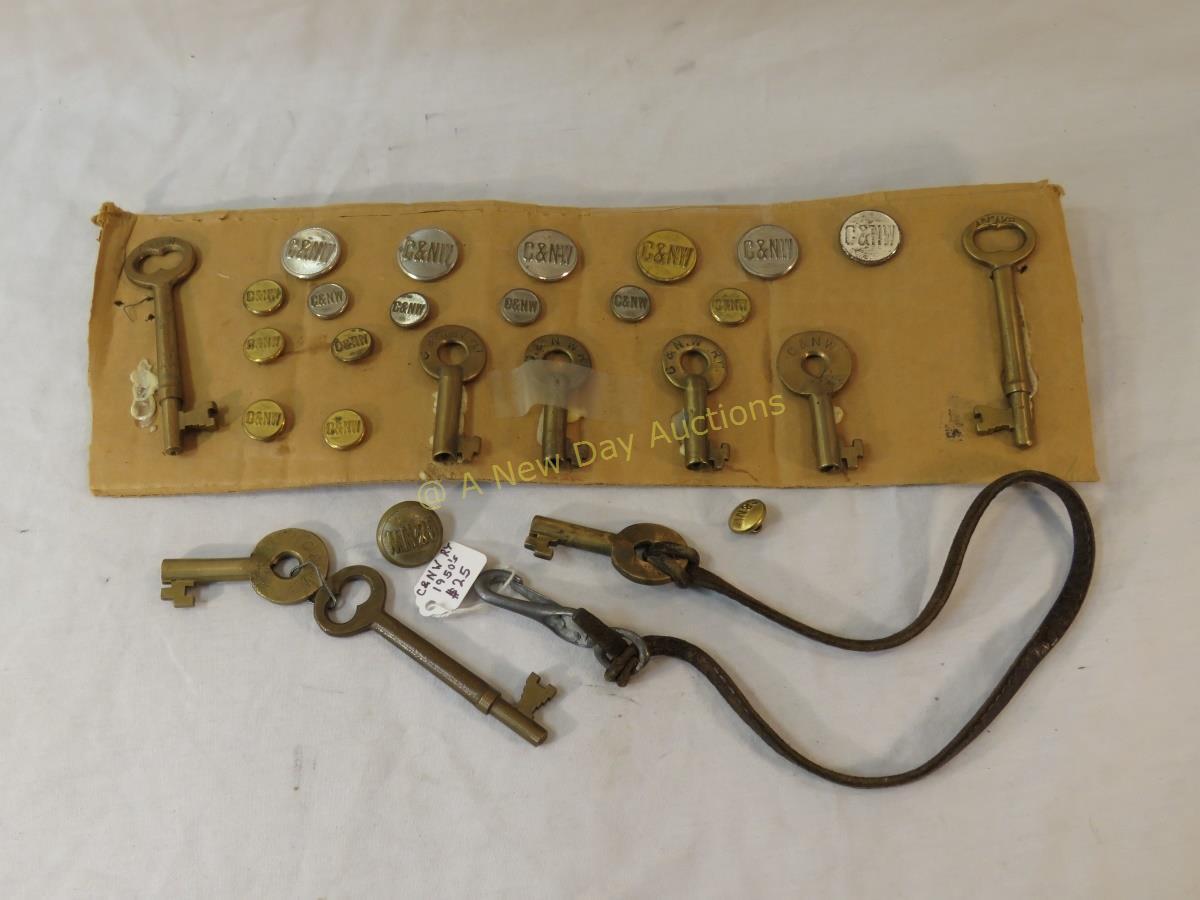 C&NW railroad keys and buttons