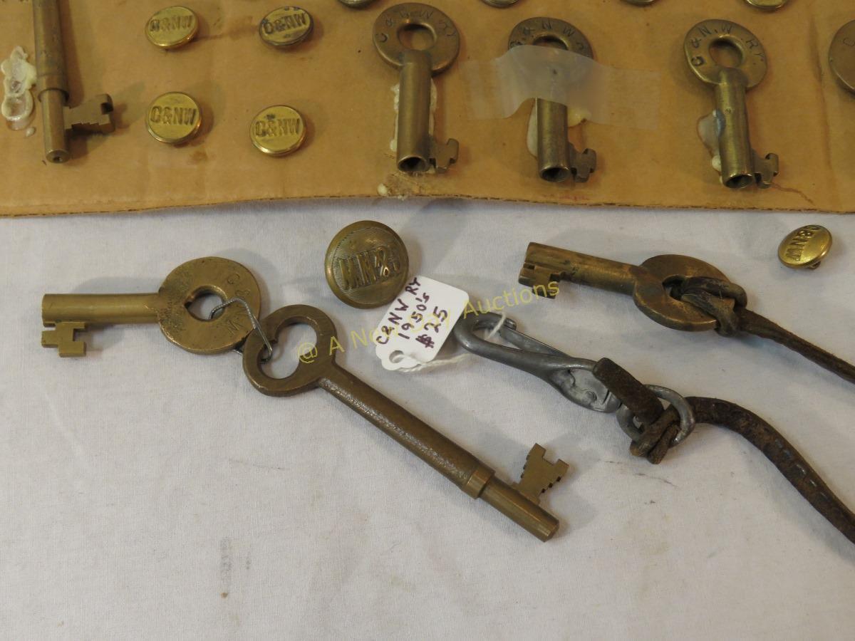 C&NW railroad keys and buttons