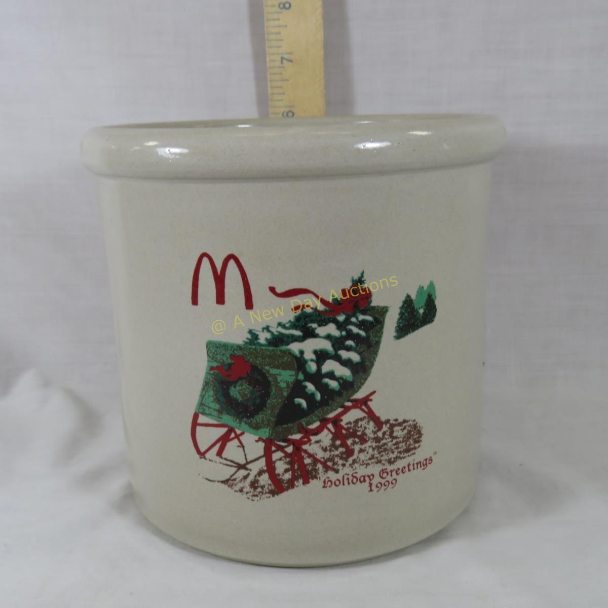 1999 Red Wing McDonalds Holiday Greetings crock