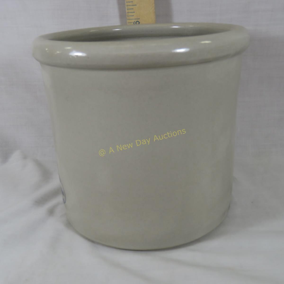 1999 Red Wing McDonalds Holiday Greetings crock