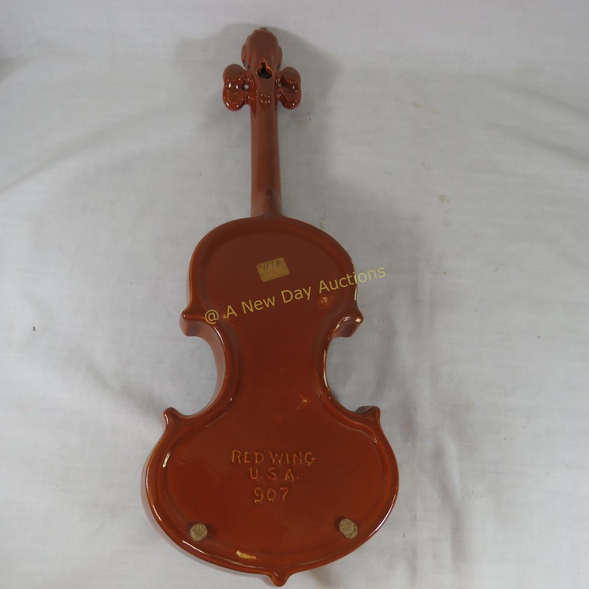Red Wing Banjo & Violin wall pockets
