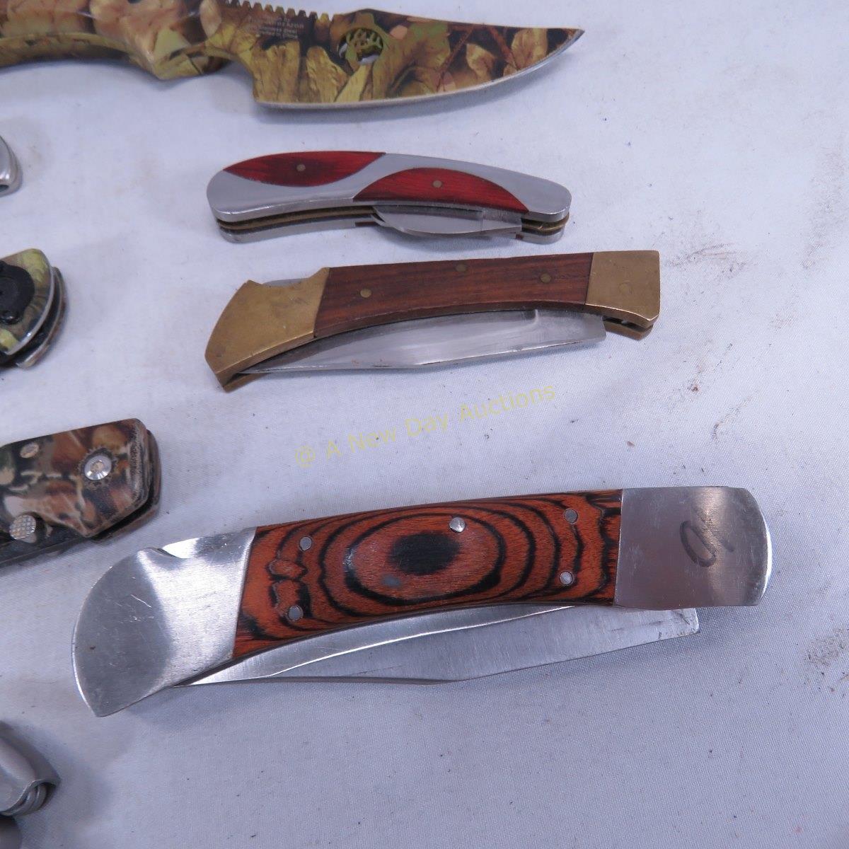 Thomas Jefferson Knife Sculpture & Pocket Knives