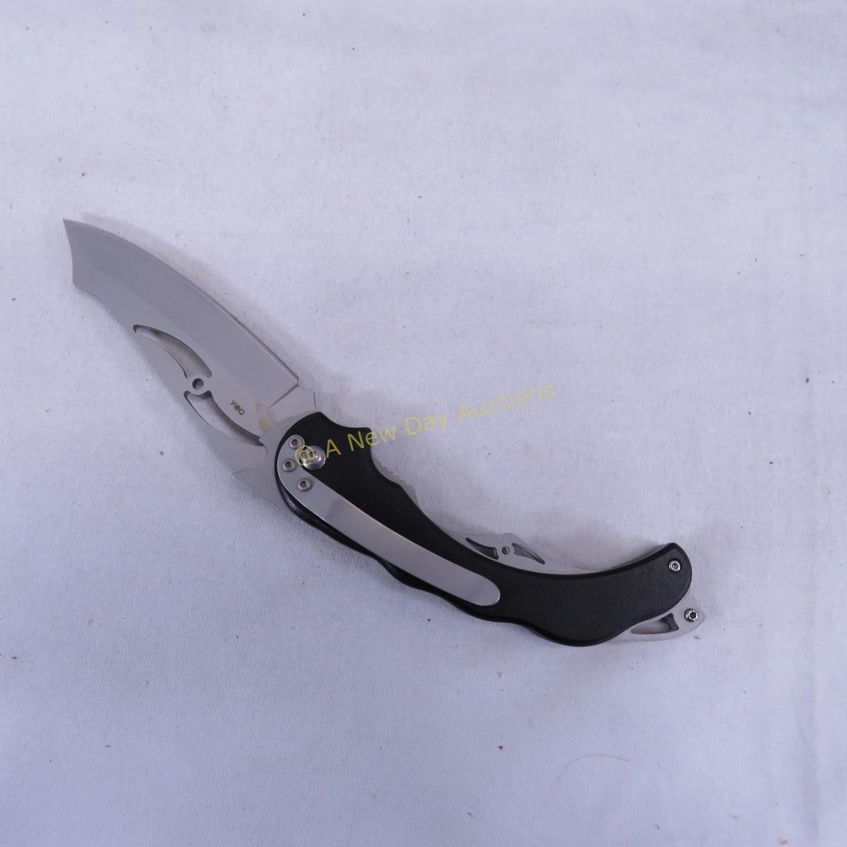 Fantasy, pocket, & fixed blade knives
