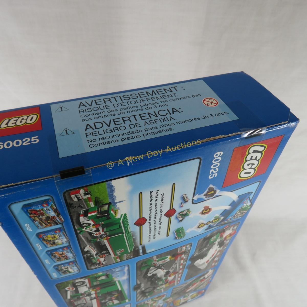 New Lego Set City Grand Prix Truck 60025