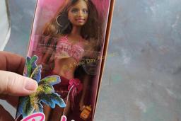 2006 Beach Fun Summer Barbie Doll in Box