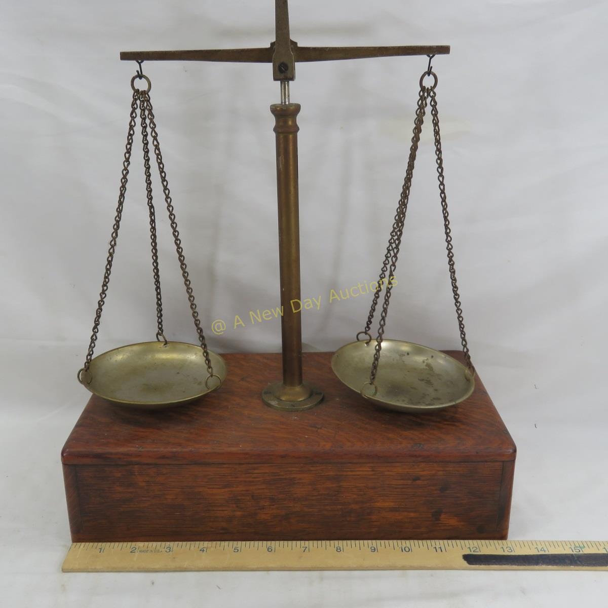 Antique Scale Balance with weight sets