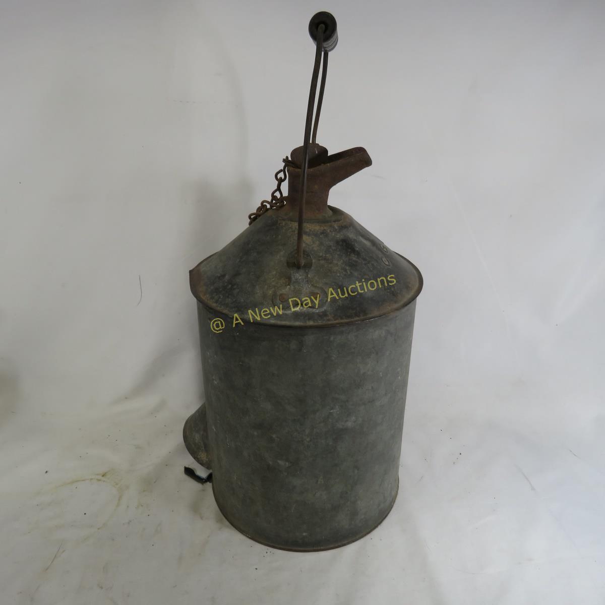 CGWRR Tall Oiler and Oil Can