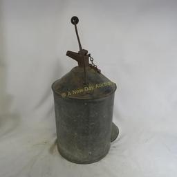 CGWRR Tall Oiler and Oil Can