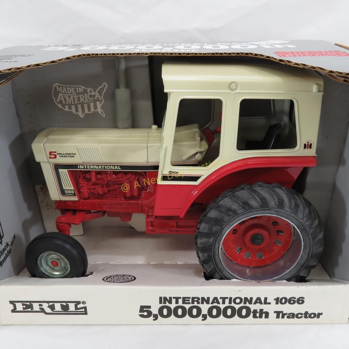 Ertl International 1066 5,000,000th tractor