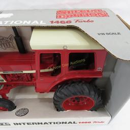 Ertl International 1466 Turbo Tractor # 4622