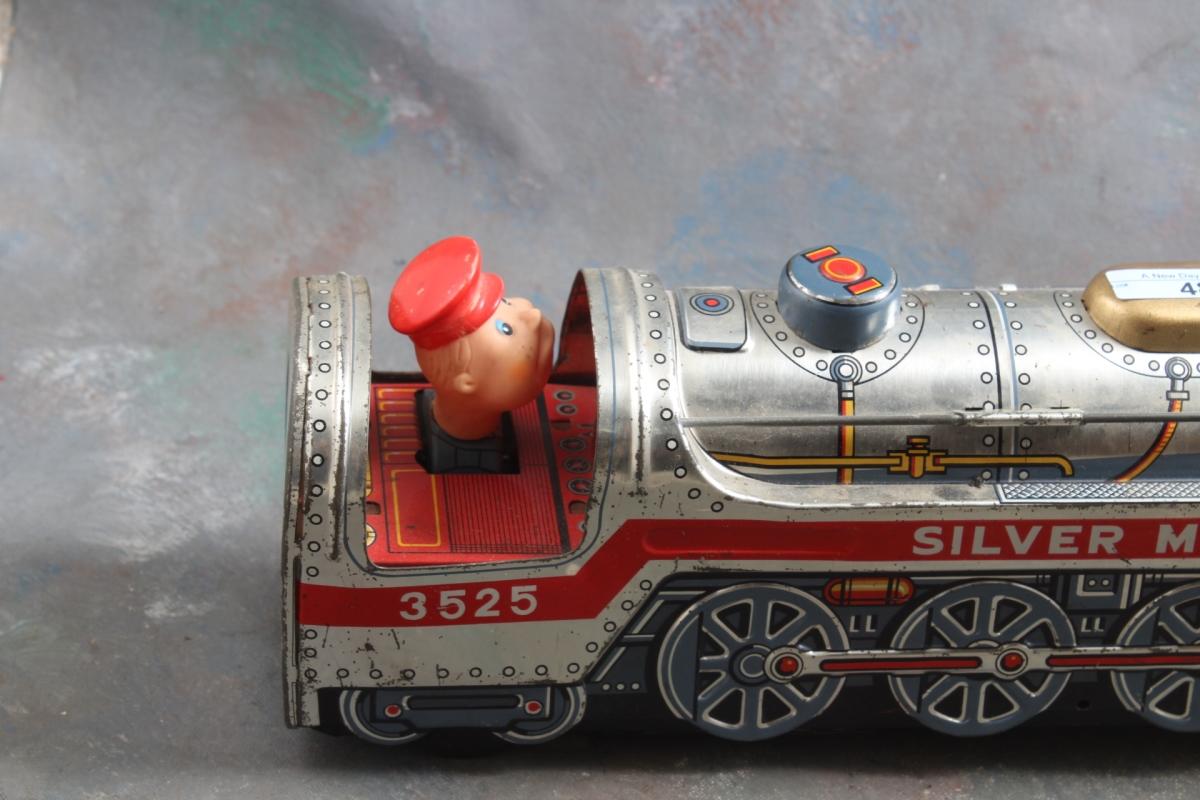 Modern Toys Japan Tin Litho Train Engine