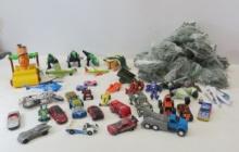 Army Men, Action Figures & diecast cars