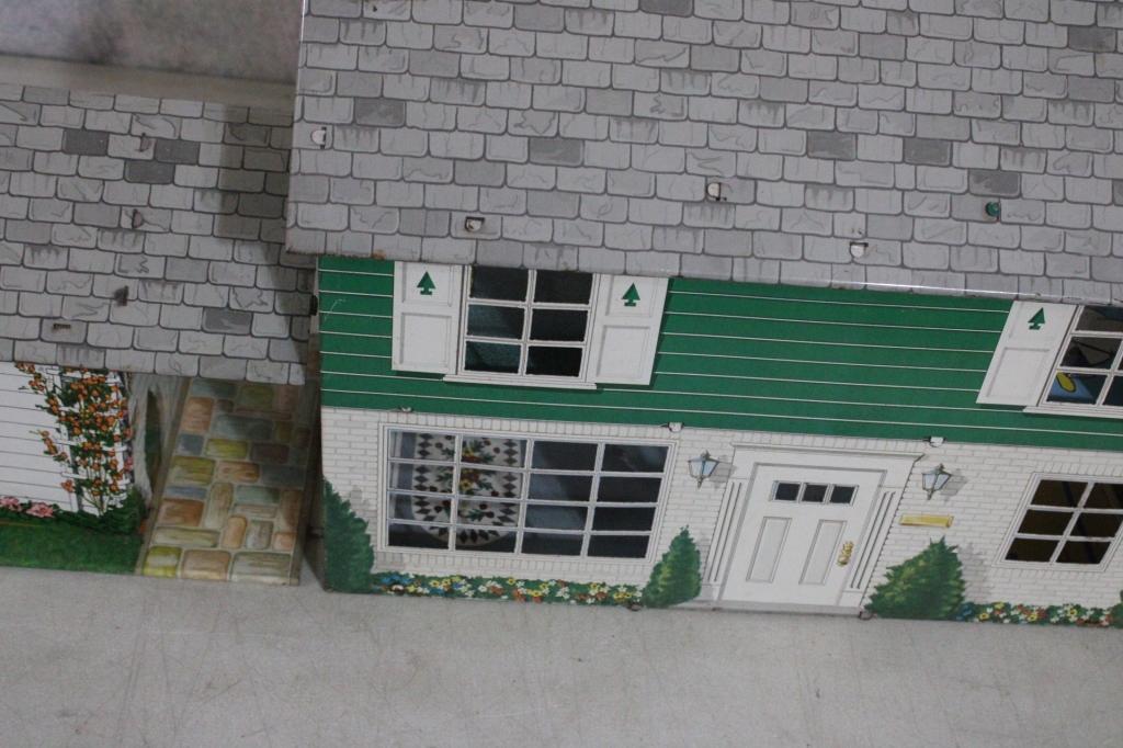 Marx Metal Dollhouse with Garage