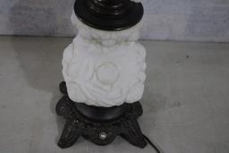 Fenton Puffed Rose 3 Globe Lamp