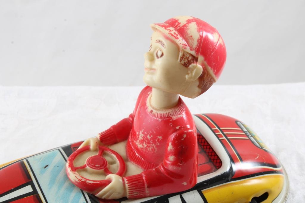 Marx Wind-Up Tin Car w/Bobblehead Man Works