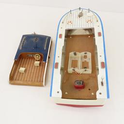 Vintage Lang Craft Motor Boat Model in Box 16"