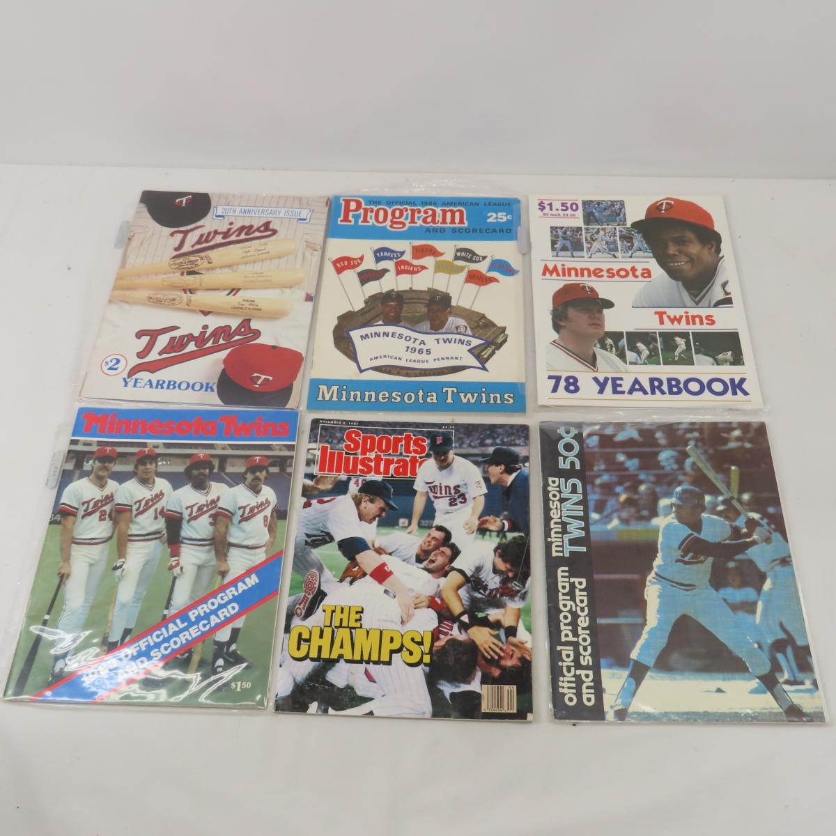 MN Twins Collectibles- Bobblehead, Programs