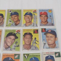 30 Nice 1954 Topps Baseball Cards