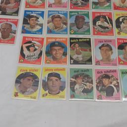 45 Nice 1959 Topps Baseball Cards