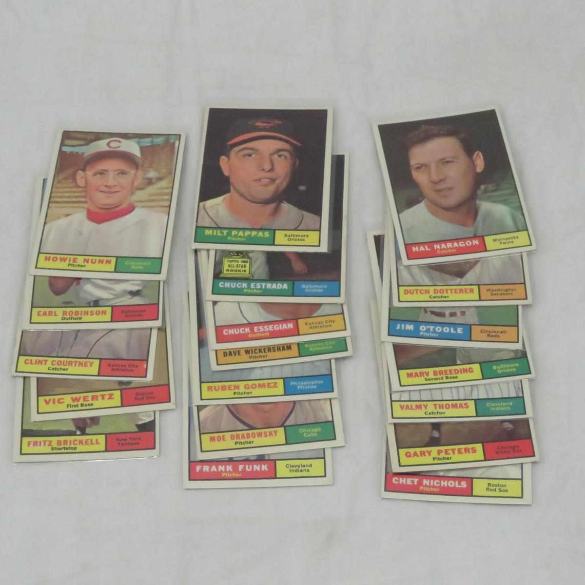 50+ Nice 1961 Topps Baseball Cards