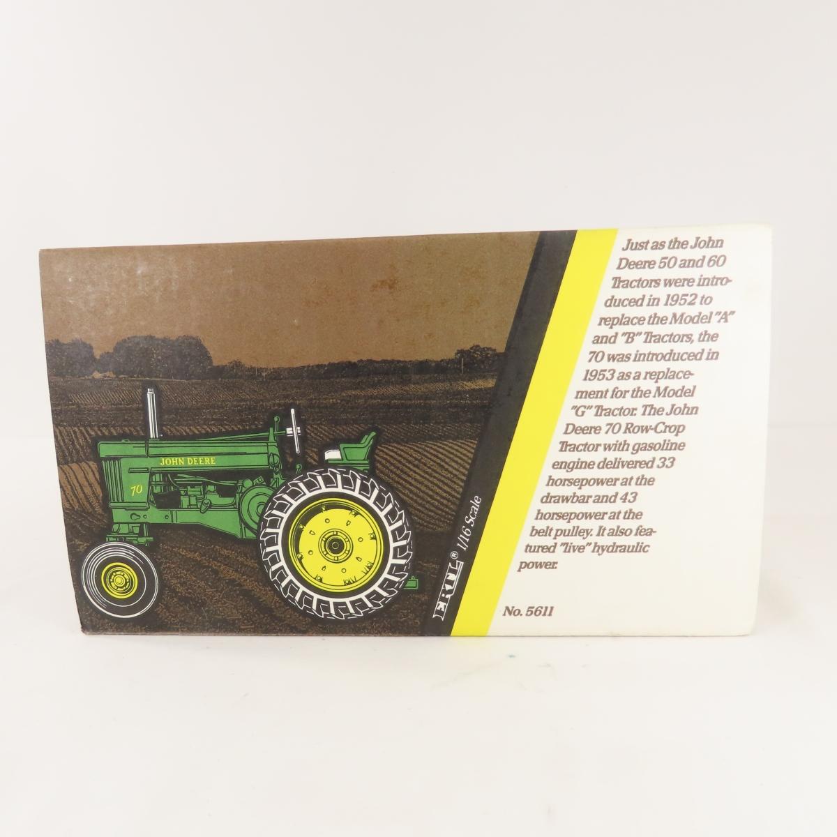 3 ERTL John Deere Tractors 1:16