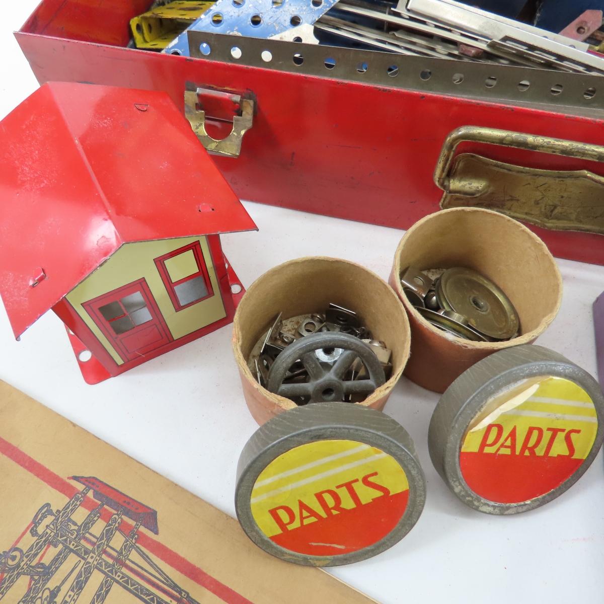 1942 #6 1/2 Electric Engine Erector Set in Box