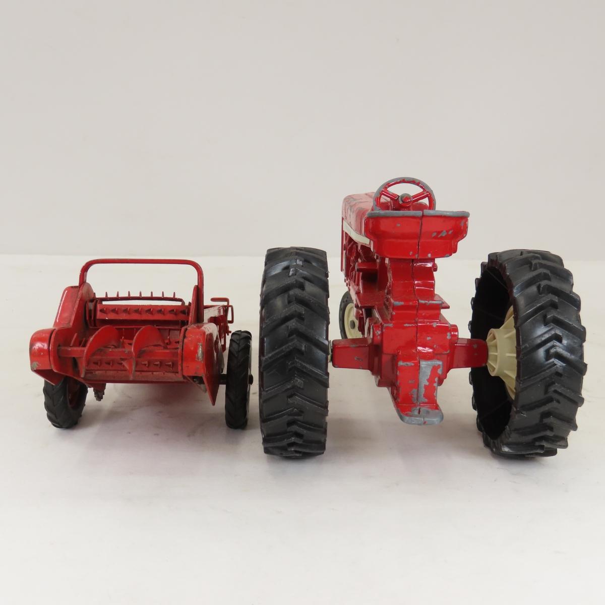 IH & McCormick Red Tractors & Farm Equipment