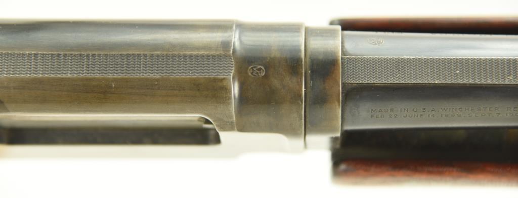 Lot #116 - Winchester Mdl 12 Pump Action  Shotgun 12 GA SN# 462419~~ 28” BBL. 49" OAL. Dates to