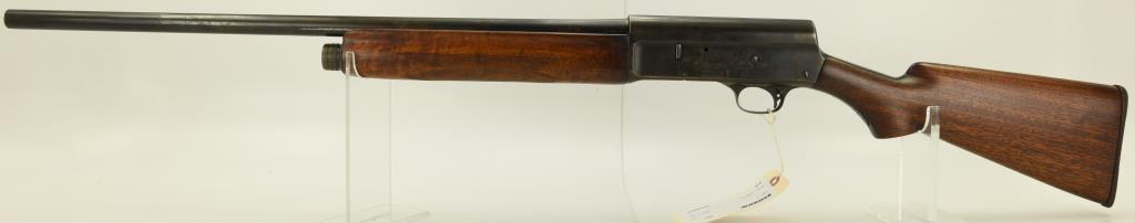 Lot #40 - Remington Mdl 11 Semi Auto Shotgun 16 GA SN# 1515005~~ 24” round plain  BBL (Possibly cut