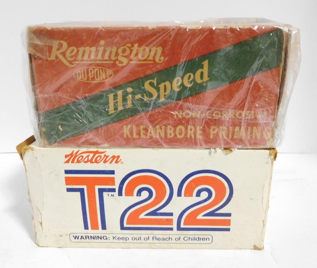 Lot #45A - (500) rounds of .22 Long & (400) LR ammo by Remington (Long) and Winchester Western (LR)