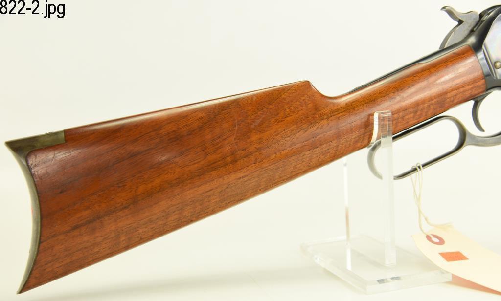 Lot #822 - Winchester 1886 Standard LA Rifle