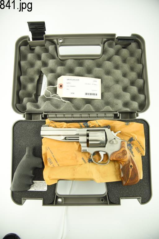 Lot #841 - S&W  627-5 DA Revolver