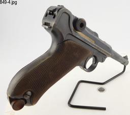 Lot #849 - Luger  DWM 1906/1908 SA Pistol