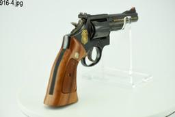 Lot #916 - S&W  19-6 DA Revolver