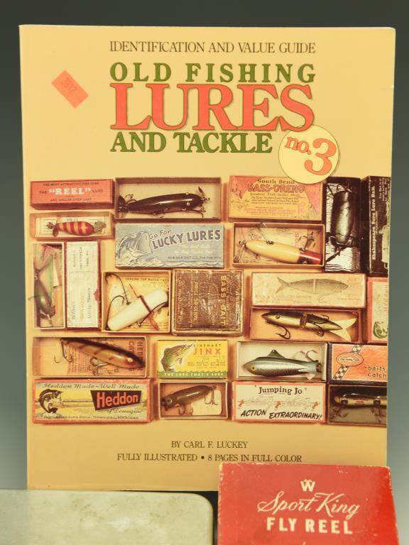 Lot 3310 - Vintage fishing lot: vintage Reelslick Caster’s Kit in original box, tin fly boxes,