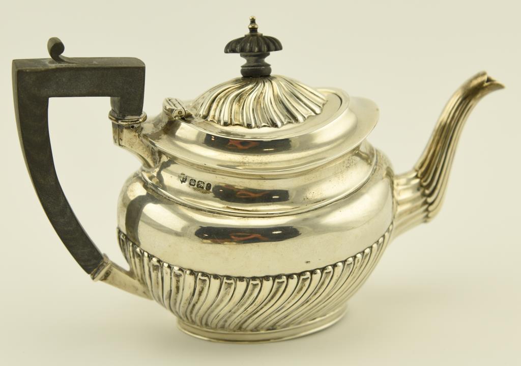 Lot 1220 - English sterling silver & silverplate tea set: Taller tea kettle is silverplate and