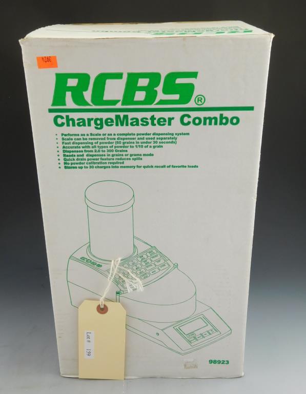 Lot #159 - RCBS Charge Master Combo with digital display in original box