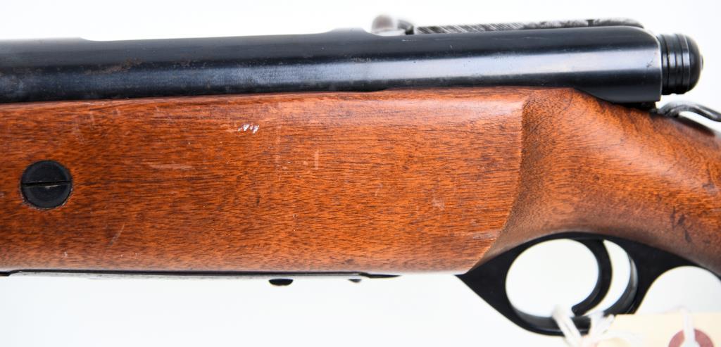 O F MOSSBERG 185 D Bolt Action Shotgun