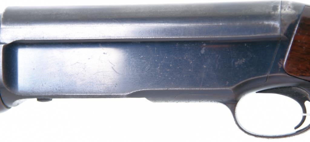 WINCHESTER 40 Semi Auto Shotgun