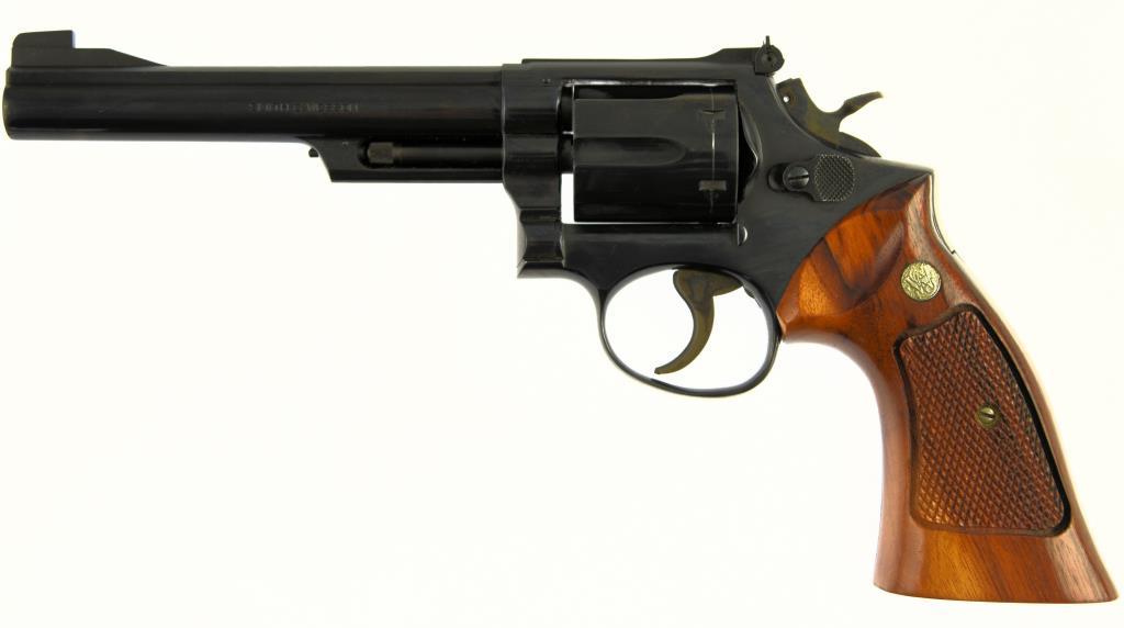 SMITH & WESSON 19-3 Double Action Revolver