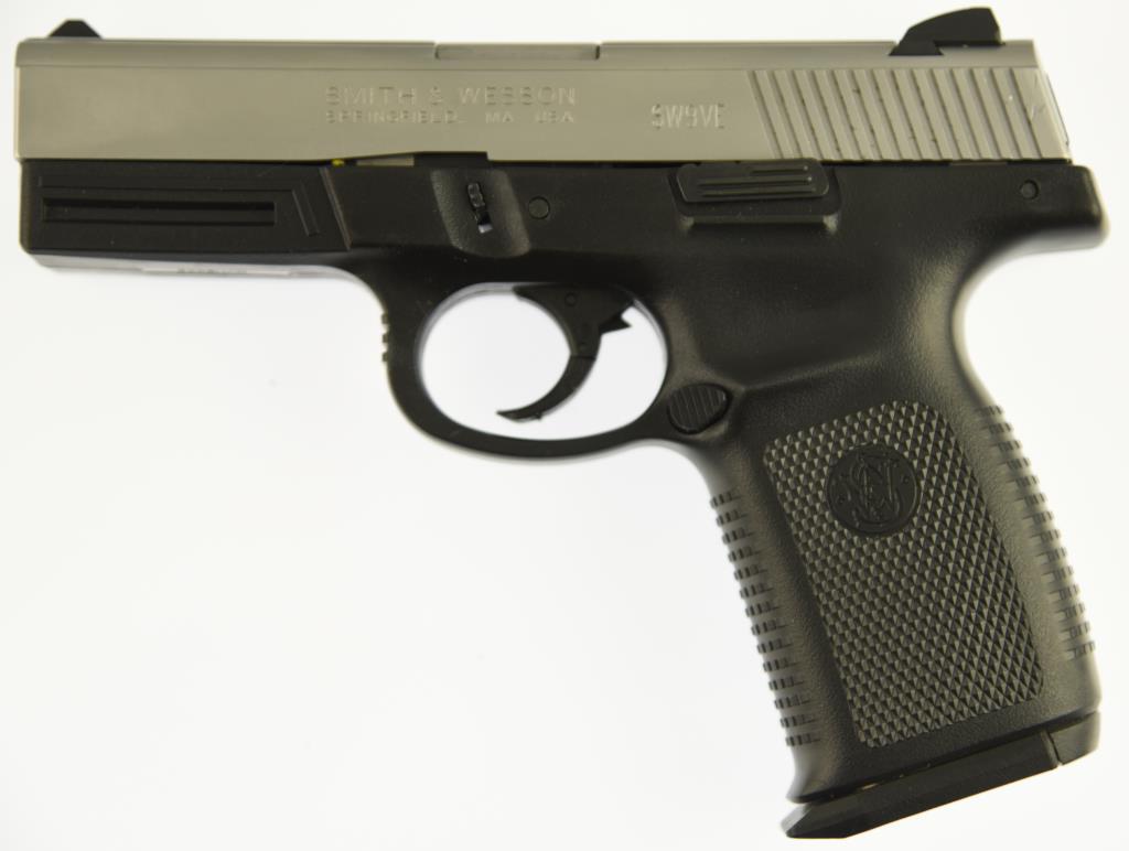 SMITH & WESSON SW9VE Semi Auto Pistol