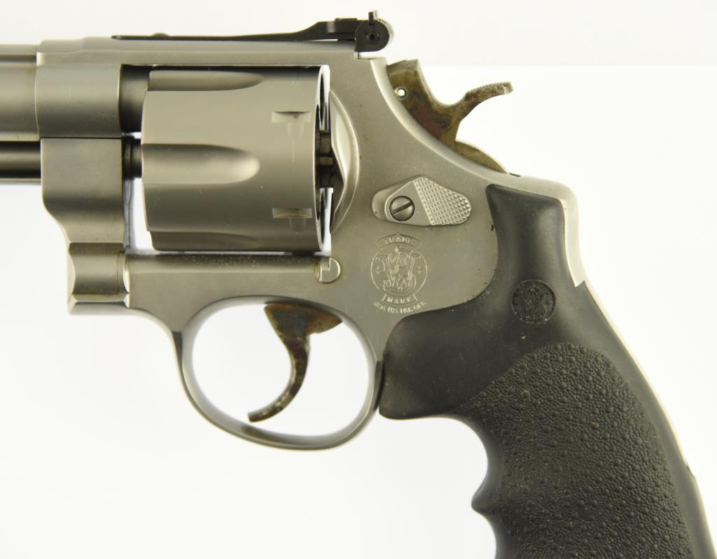 SMITH & WESSON 625-4 Double Action Revolver