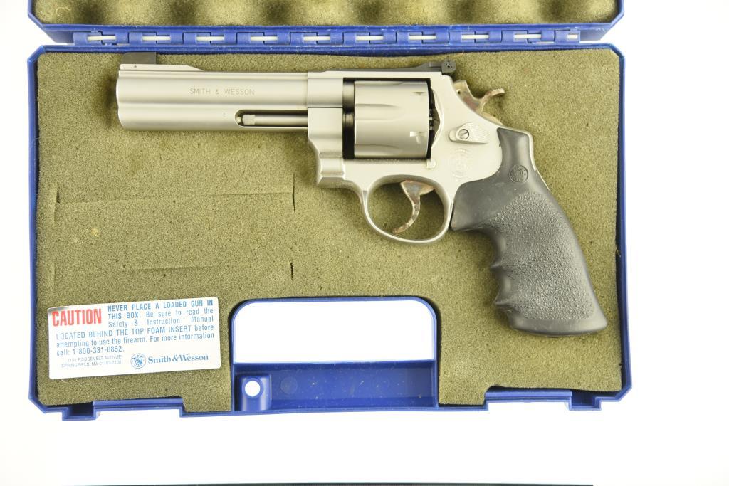 SMITH & WESSON 625-4 Double Action Revolver