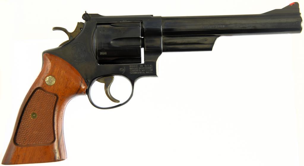 SMITH & WESSON 29-2 Double Action Revolver