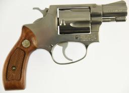 SMITH & WESSON 60 Double Action Revolver